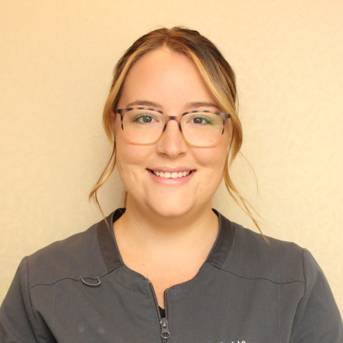 Lindsay, Expanded Functions Dental Assistant in Mountville, PA | Bender Dental Group